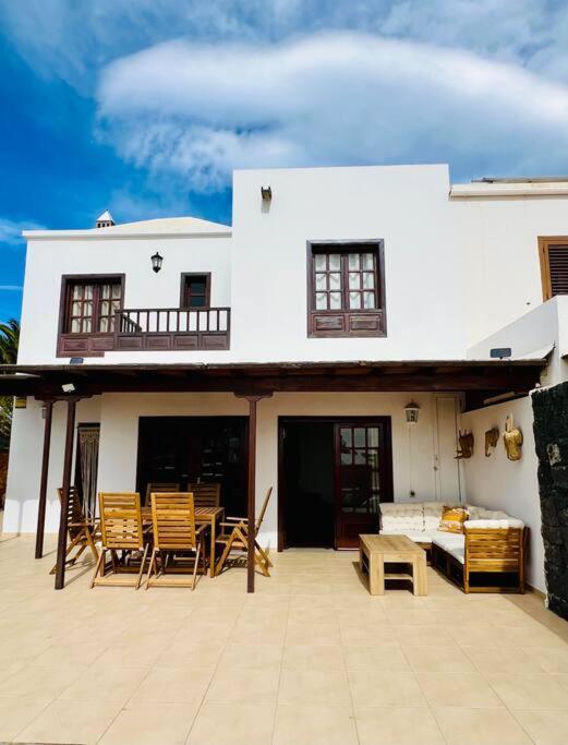 Villa Atienza 99 Playa Blanca  Exterior foto